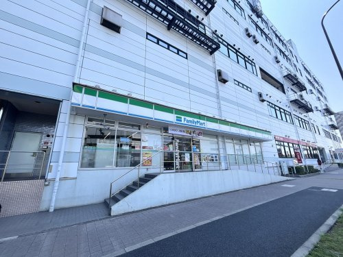 ファミリーマート 葛西ターミナル前店