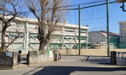 横須賀市立山崎小学校の画像1