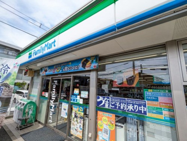 ファミリーマート松葉通り店の画像1