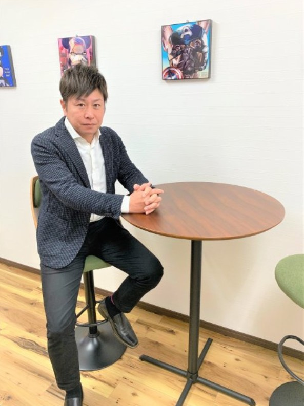 的場 義典