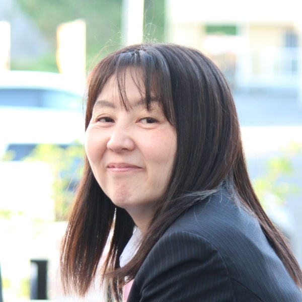 岸田梨江の画像