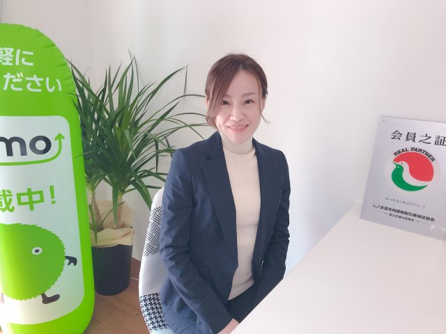 平井詩織