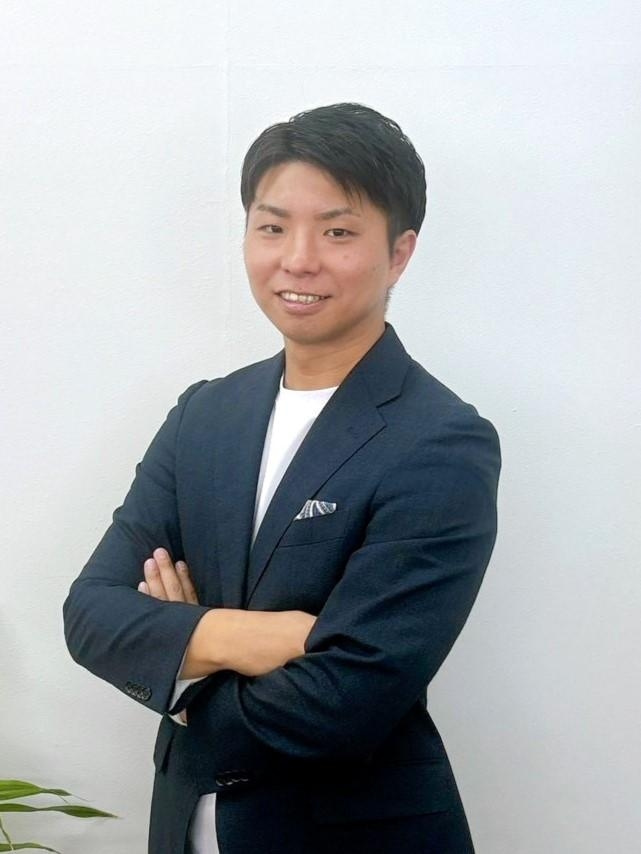 店長　西尾 薫の画像