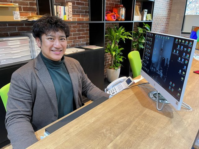 宮川　亜錬 店長
