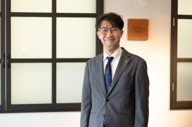 八巻 陽一