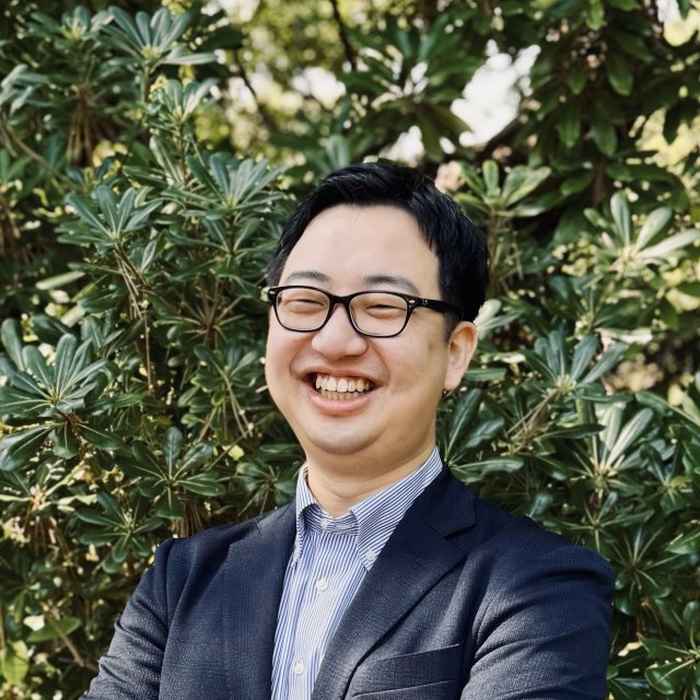 赤沼 亮介