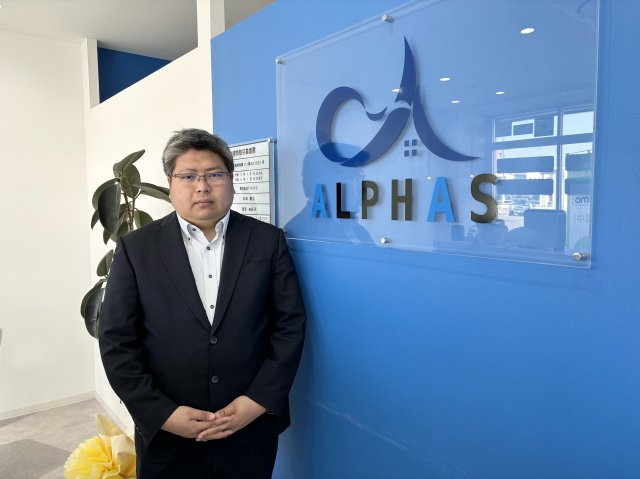 川田智也
