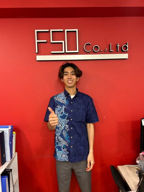 玉那覇暉力の画像