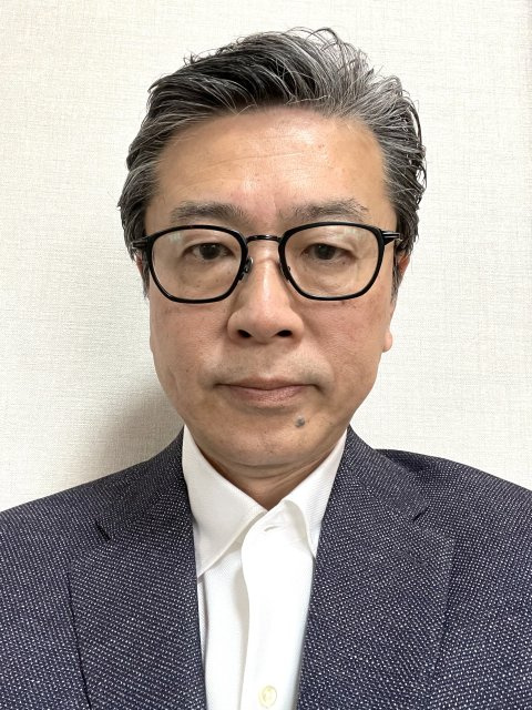 川端 正晃