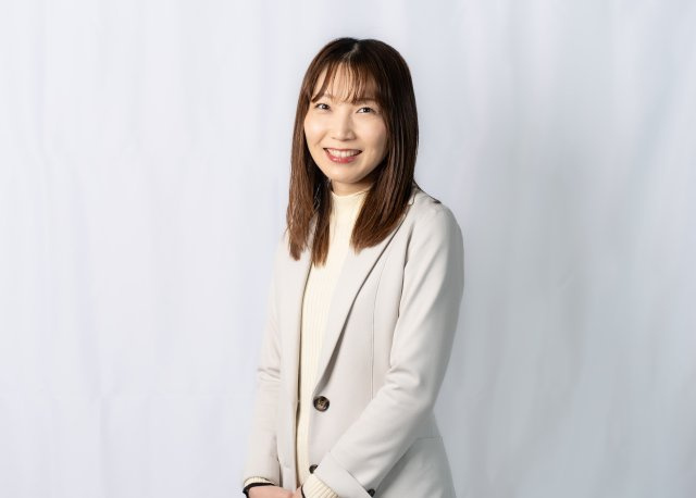 芦塚 麻美