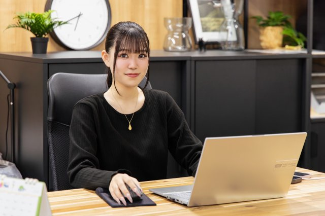 西村 暢々