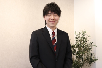 担当者画像