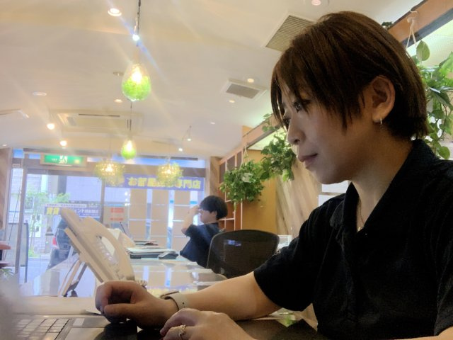 店長：灘山 友理子の画像2