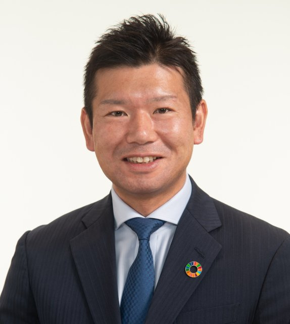 樋浦　 竜介