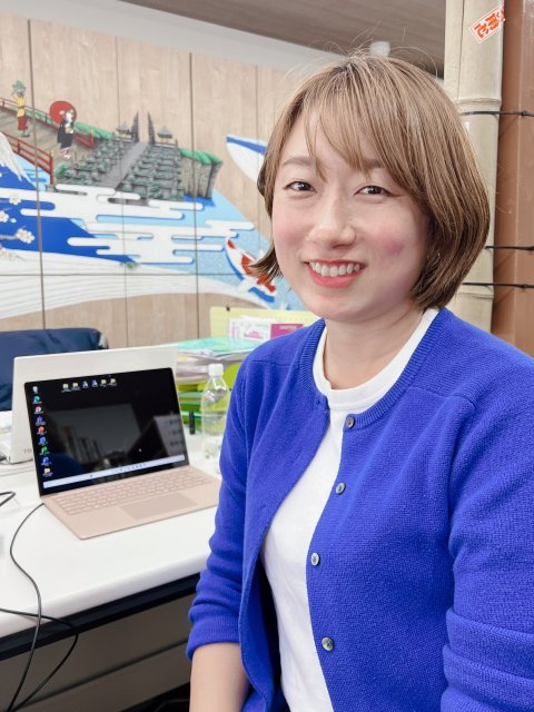 栗本 知子の画像1