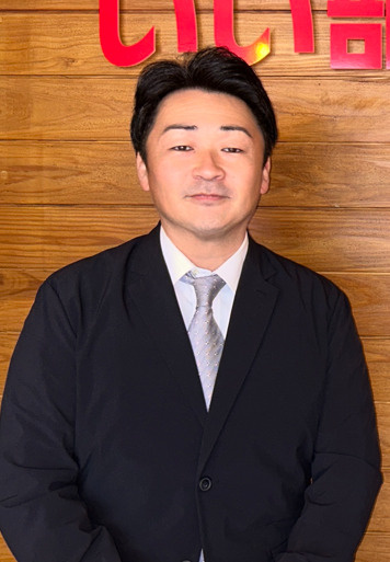 小山 智也