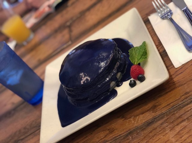 高橋可奈子の画像