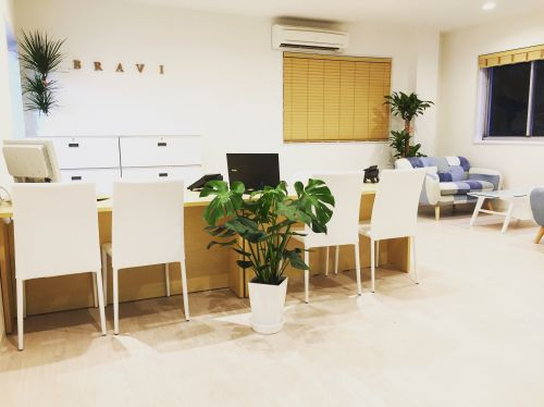 株式会社 イー・エイチ・アイ・コーポレーション