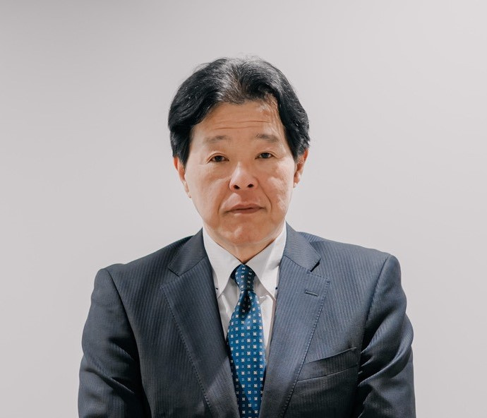 鈴木 健雄