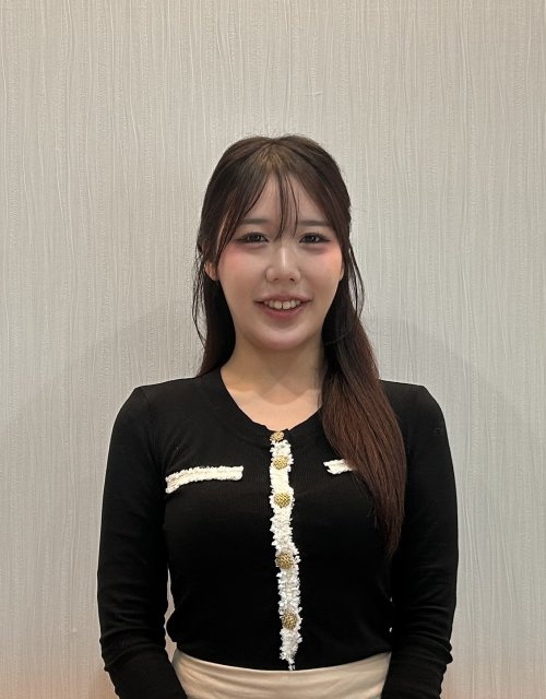 本店事務 白砂