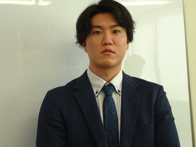 成田 俊