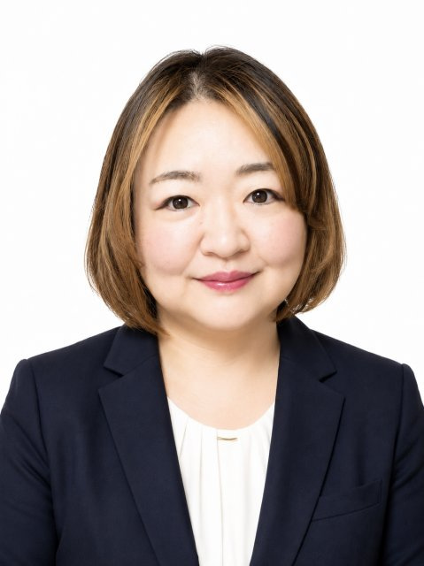 三木 りさこ