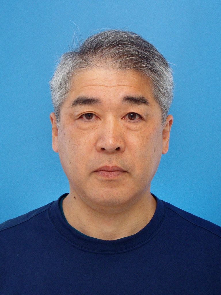 安達 弘嗣
