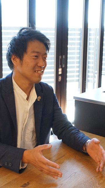山下 博士