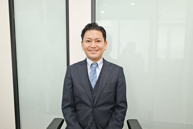 林 司