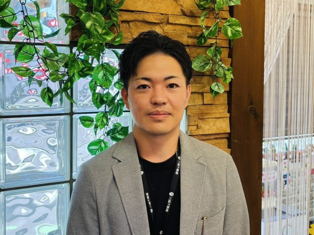 栗原 克麻